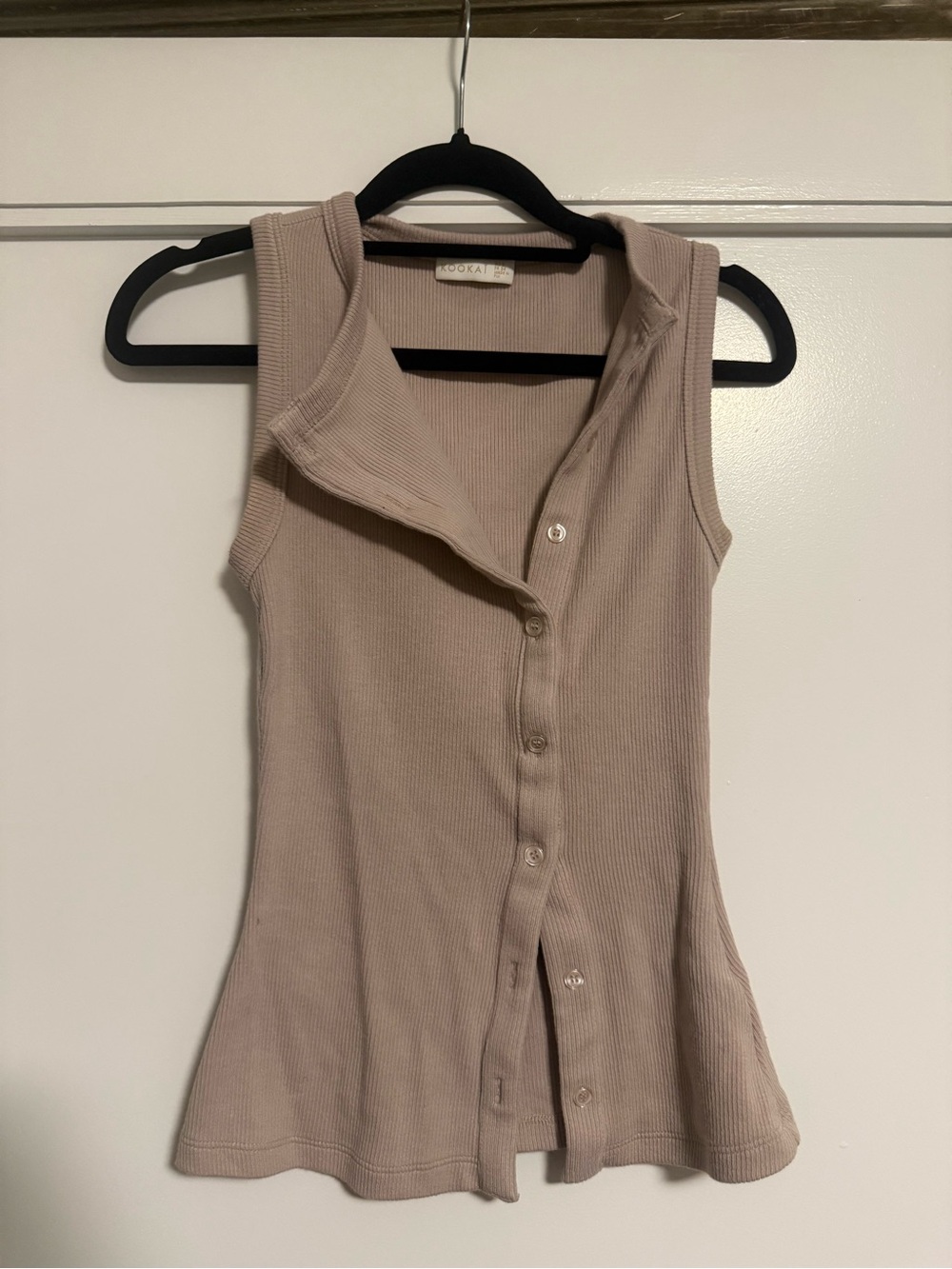 Kookai Ribbed Button-Front Tank in Blush - Picture 2 of 3
